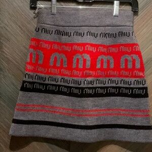 Miu Miu Gray and Red Patterned Skirt